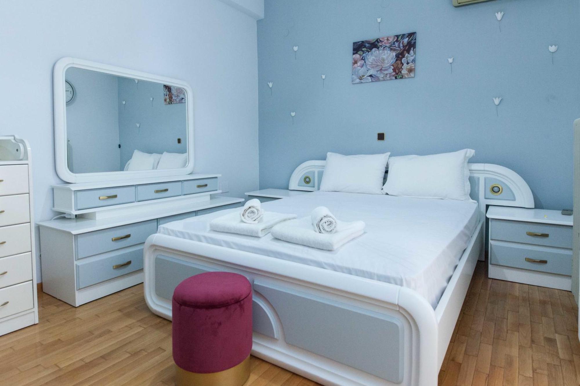 Classical 2 Bd Beauty Apt In Peaceful Chalandri Athens Exterior photo