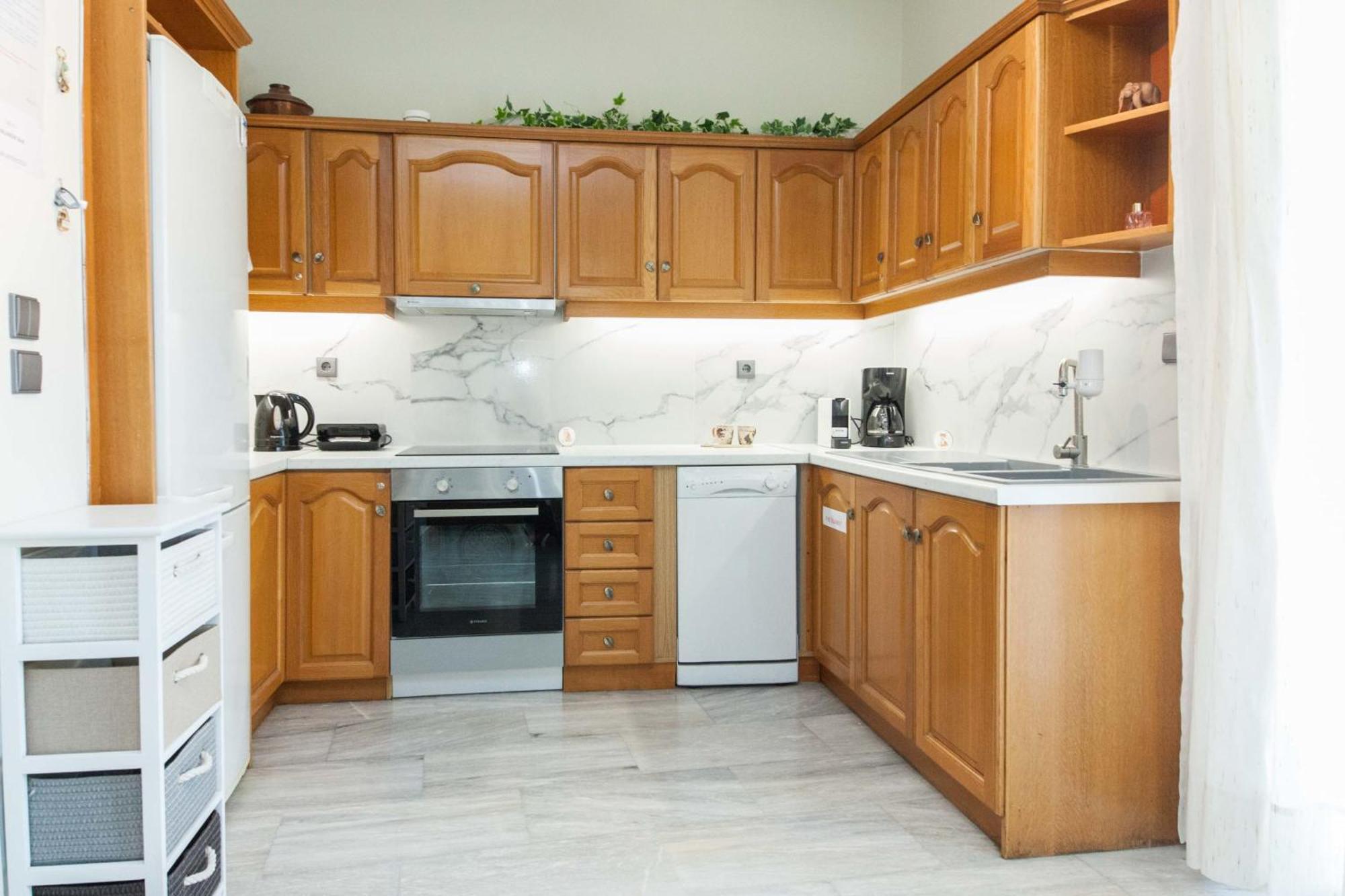 Classical 2 Bd Beauty Apt In Peaceful Chalandri Athens Exterior photo